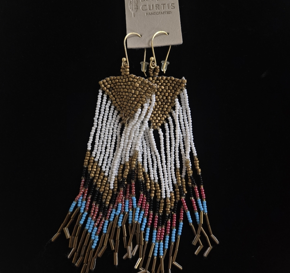 Noya Earrings by Leslie Curtis